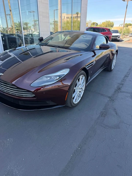 2017 Aston Martin DB11 - Image 4 of 14