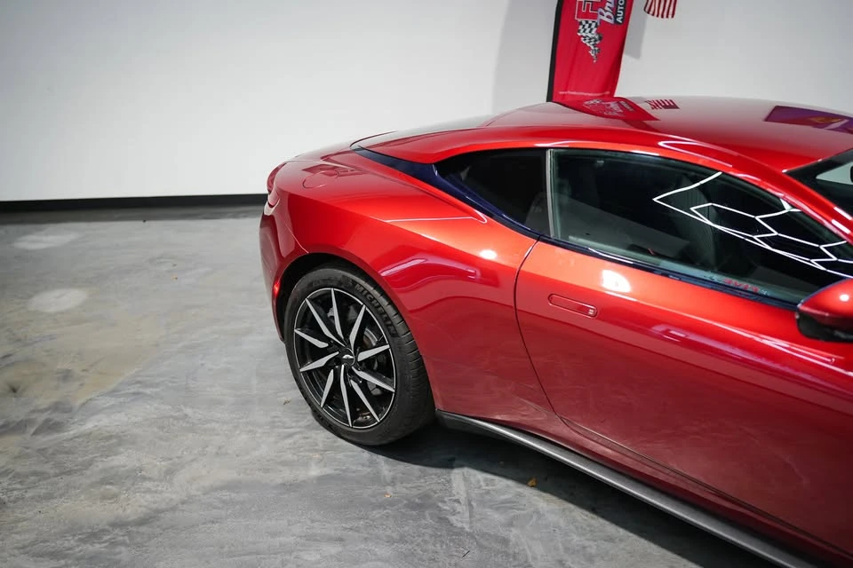 2017 Aston Martin DB11 - Image 9 of 20