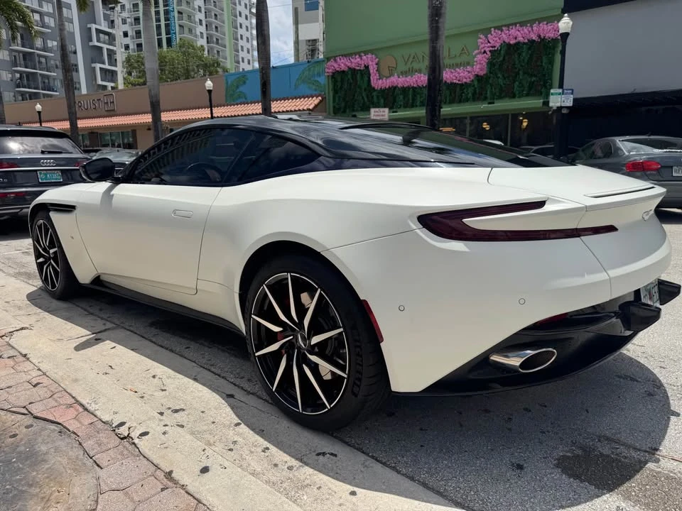 2017 Aston Martin DB11 - Image 2 of 19
