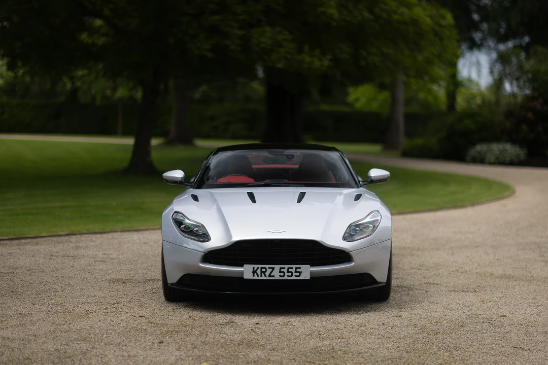 2017 Aston Martin DB11 V12 - Image 2 of 31