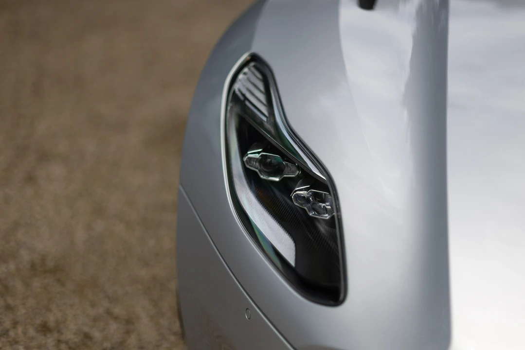 2017 Aston Martin DB11 V12 - Image 29 of 31