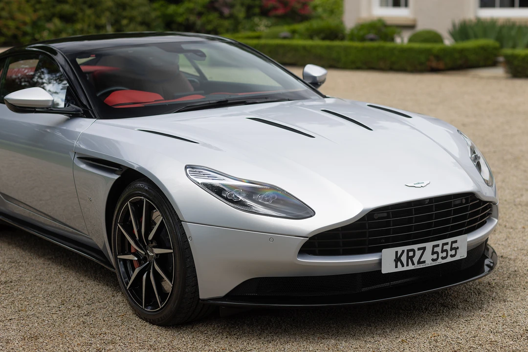 2017 Aston Martin DB11 V12 - Image 27 of 31