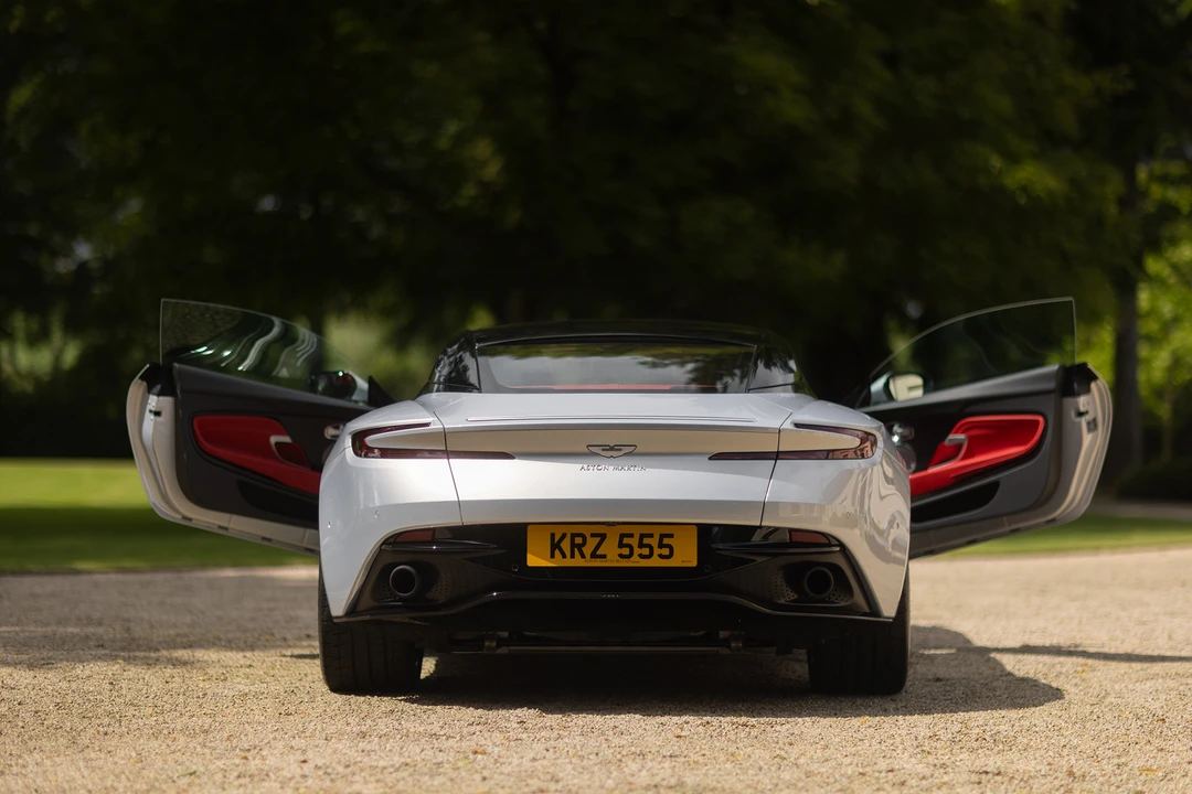 2017 Aston Martin DB11 V12 - Image 15 of 31