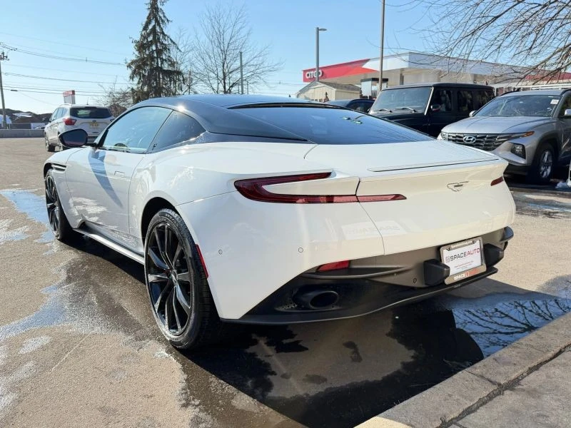 2017 Aston Martin DB11 - Image 7 of 12