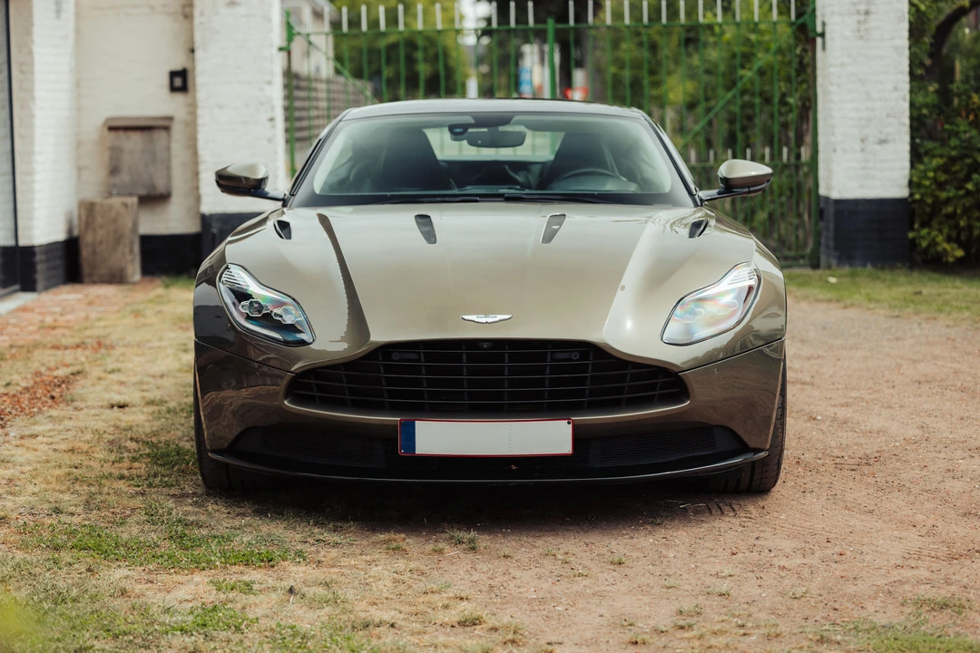 2017 Aston Martin DB11 V8 - Image 15 of 31