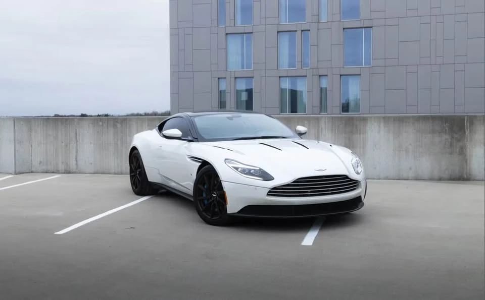 2017 Aston Martin DB11 V12 - Image 7 of 20