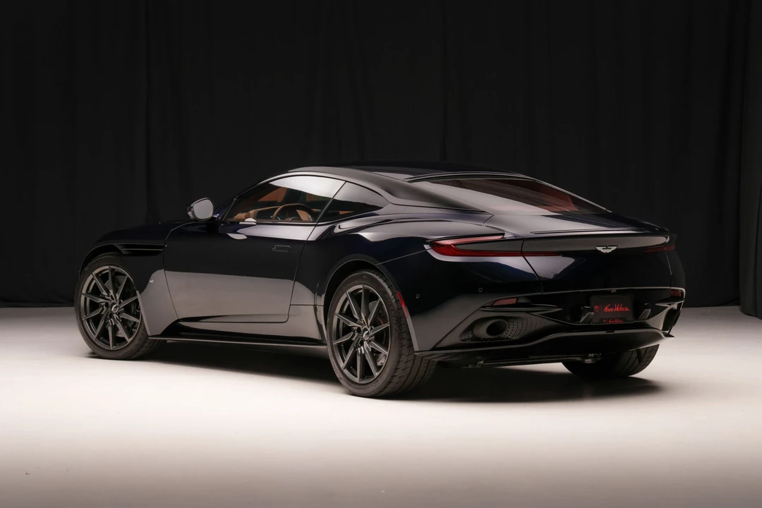 2017 Aston Martin DB11 V12 - Image 6 of 31