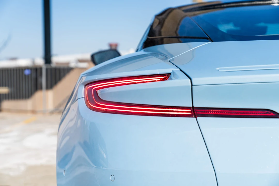 2017 Aston Martin DB11 V12 - Image 14 of 31