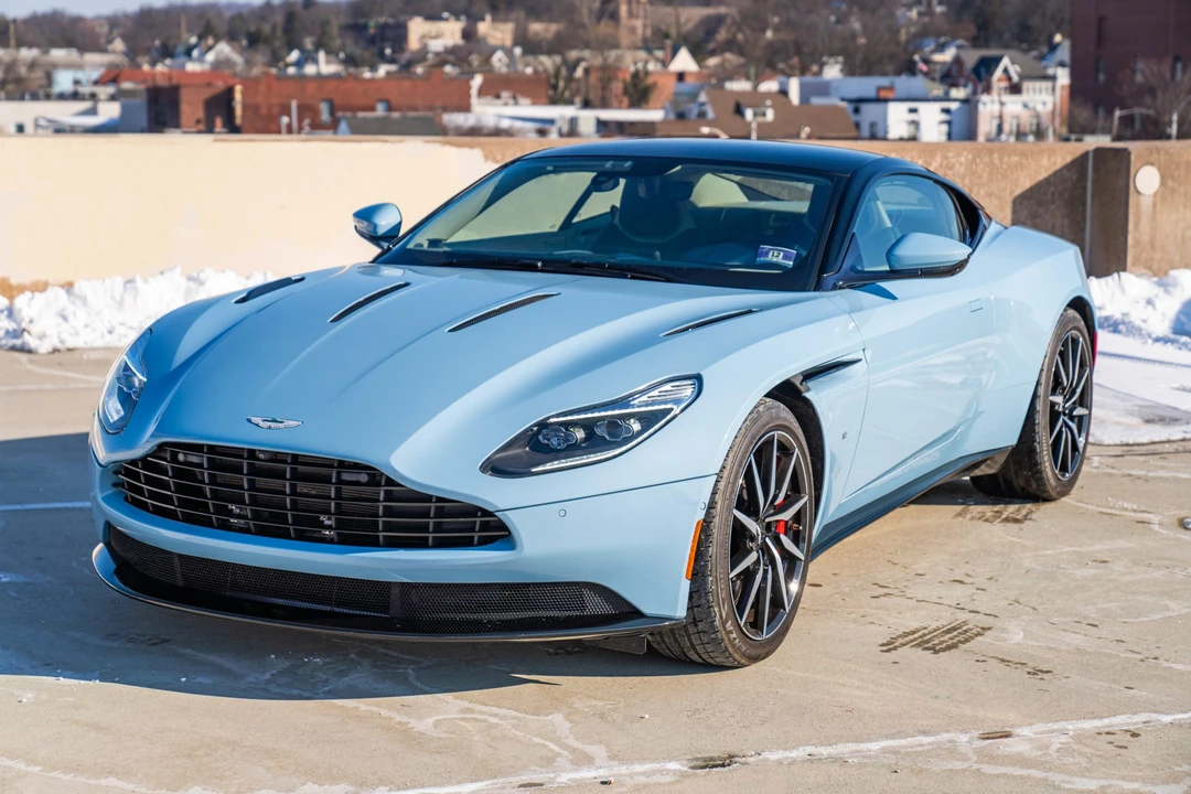 2017 Aston Martin DB11 V12 - Image 2 of 31