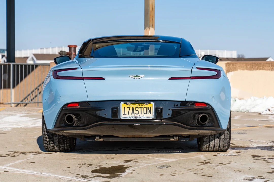2017 Aston Martin DB11 V12 - Image 8 of 31