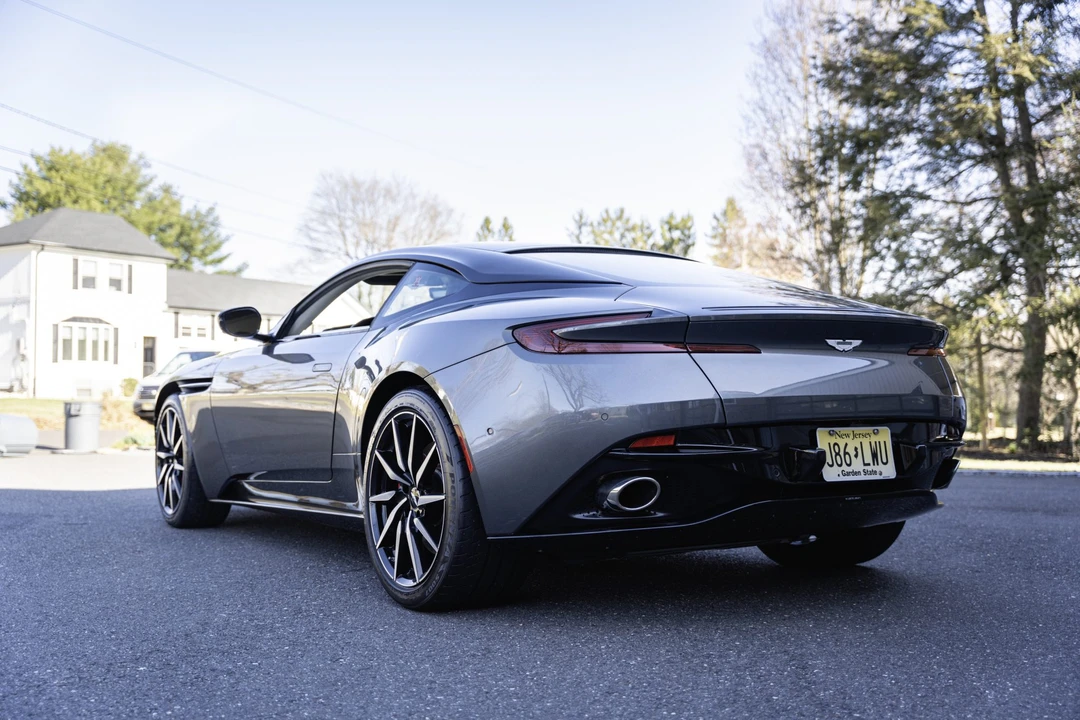 2017 Aston Martin DB11 V12 - Image 30 of 31