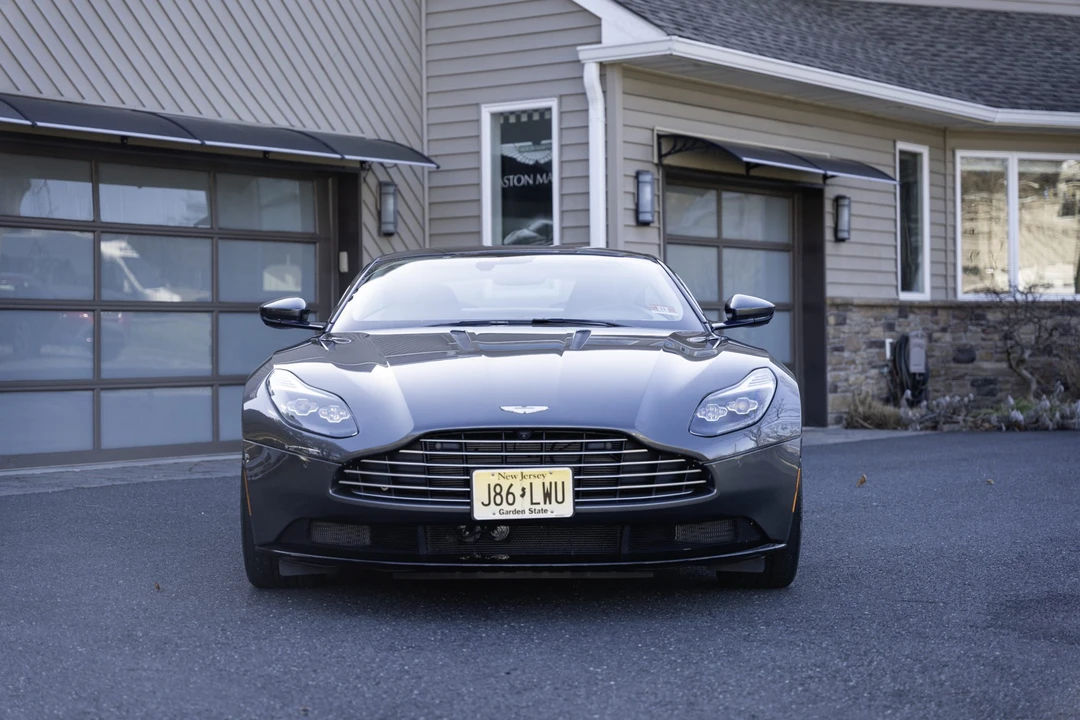 2017 Aston Martin DB11 V12 - Image 12 of 31