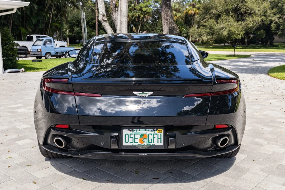 2017 Aston Martin DB11 V12 - Image 5 of 31