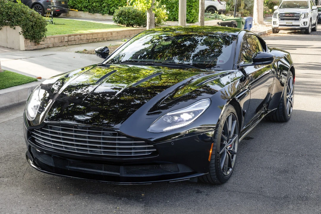 2017 Aston Martin DB11 V12 - Image 2 of 31