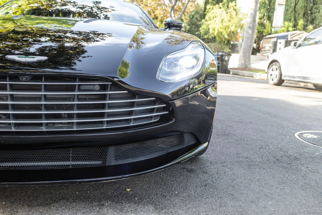 2017 Aston Martin DB11 V12 - Image 19 of 31