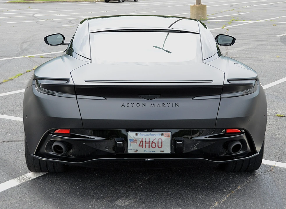 2017 Aston Martin DB11 - Image 5 of 31