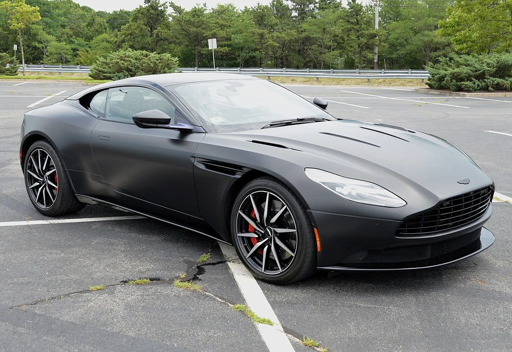 2017 Aston Martin DB11 - Image 8 of 31