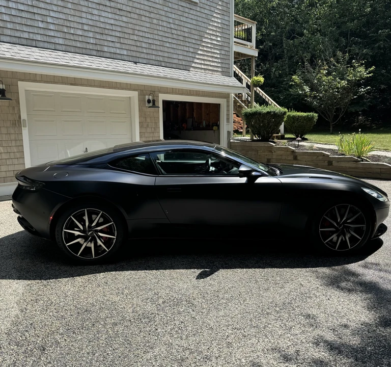 2017 Aston Martin DB11 - Image 16 of 31