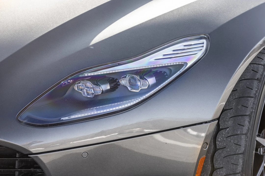 2017 Aston Martin DB11 - Image 24 of 31
