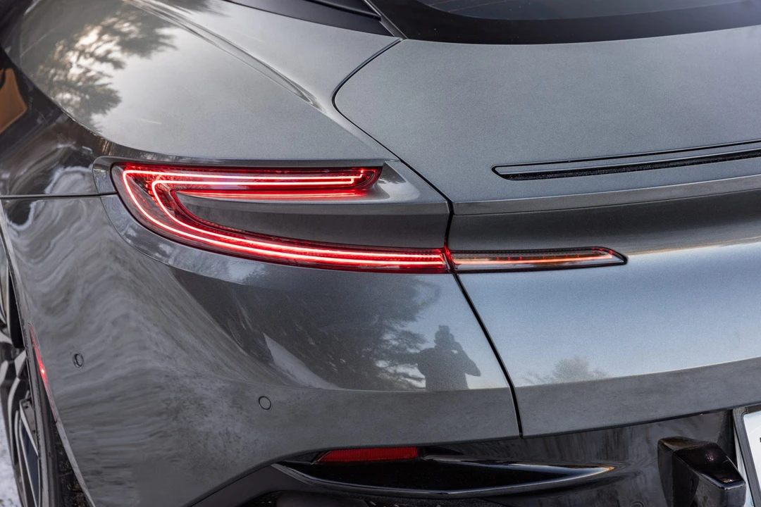 2017 Aston Martin DB11 - Image 29 of 31