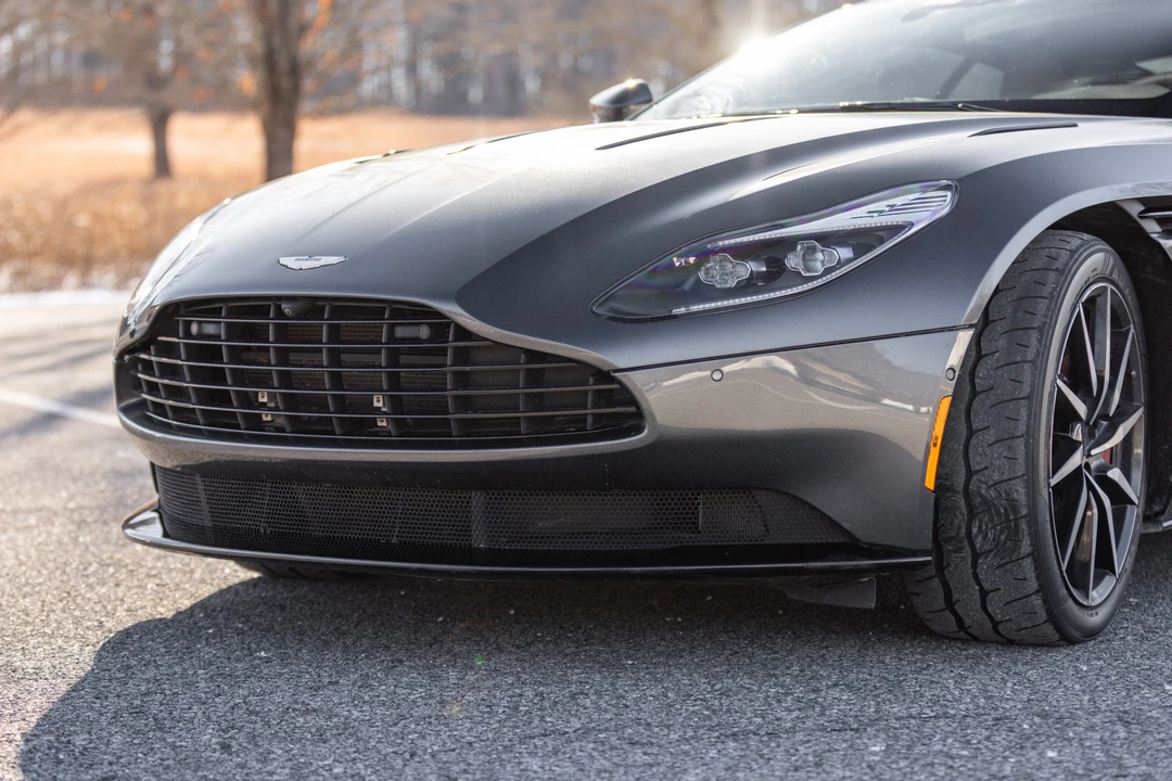 2017 Aston Martin DB11 - Image 19 of 31
