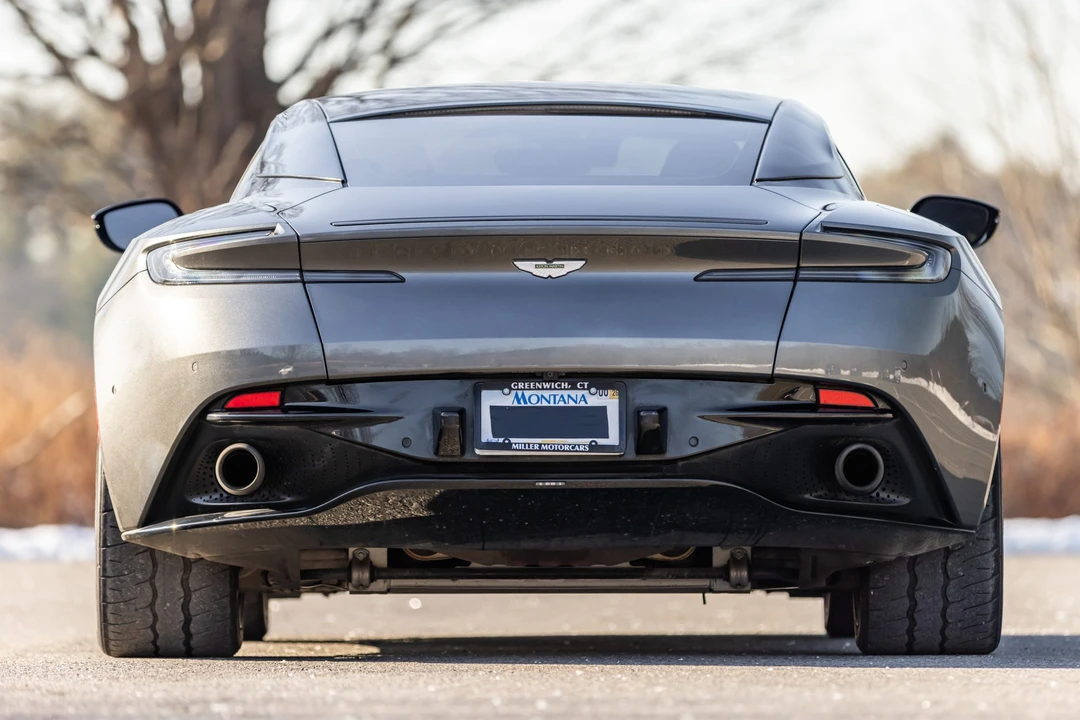 2017 Aston Martin DB11 - Image 10 of 31