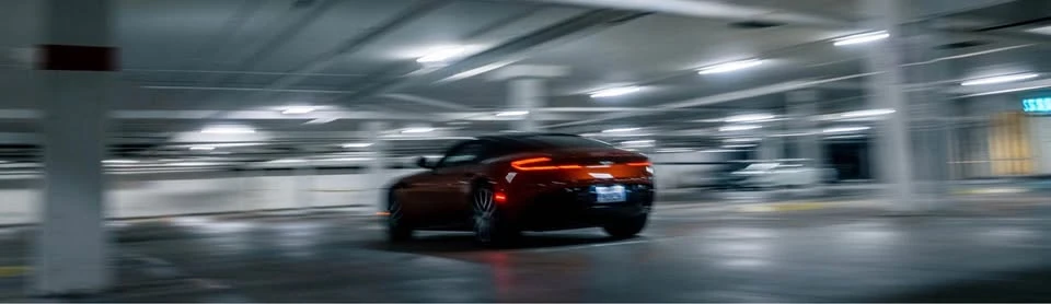 2017 Aston Martin DB11 V12 - Image 5 of 8