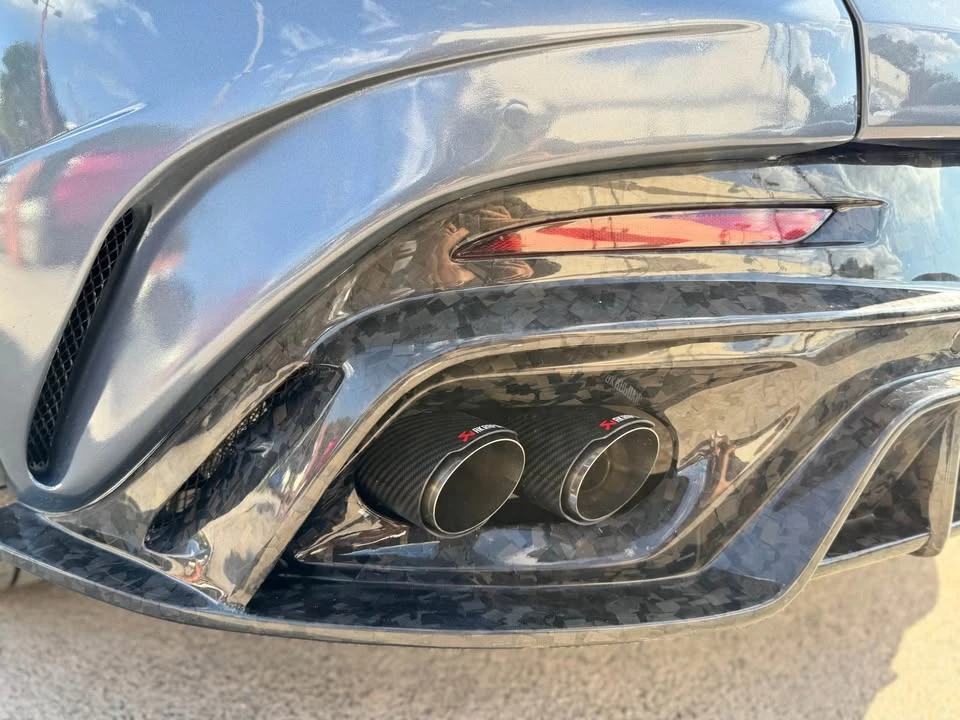 2017 Aston Martin DB11 V12 - Image 17 of 17