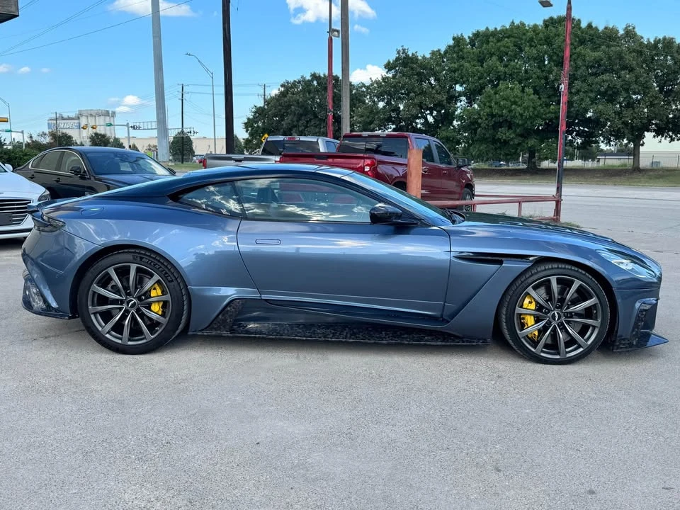 2017 Aston Martin DB11 V12 - Image 7 of 17