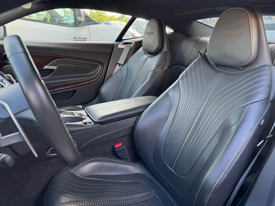 2017 Aston Martin DB11 V12 - Image 12 of 17
