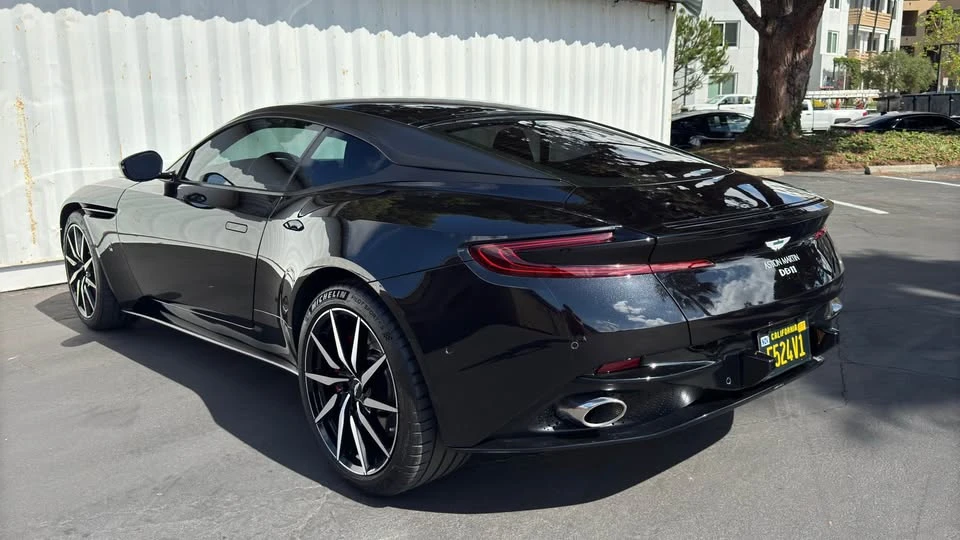 2017 Aston Martin DB11 V12 - Image 5 of 18