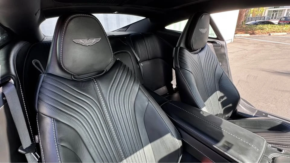 2017 Aston Martin DB11 V12 - Image 10 of 18