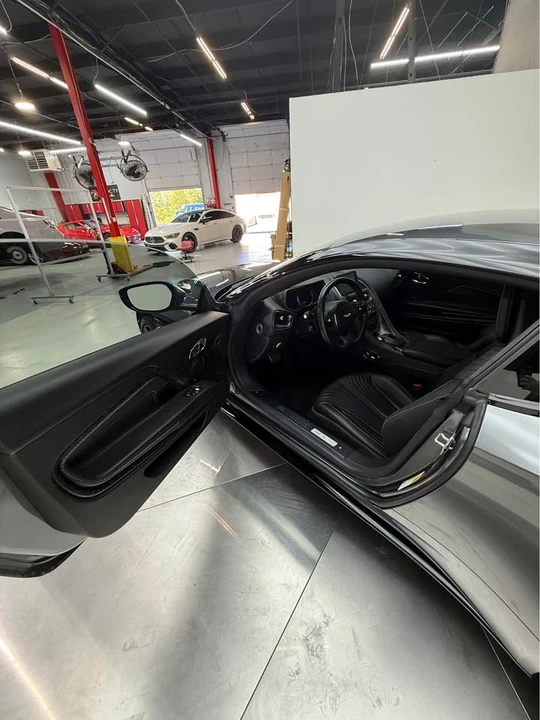 2017 Aston Martin DB11 - Image 7 of 11