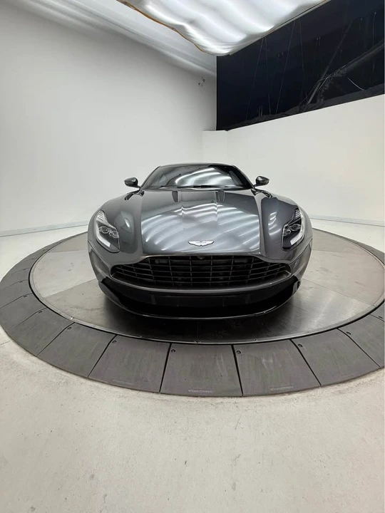 2017 Aston Martin DB11 - Image 3 of 11