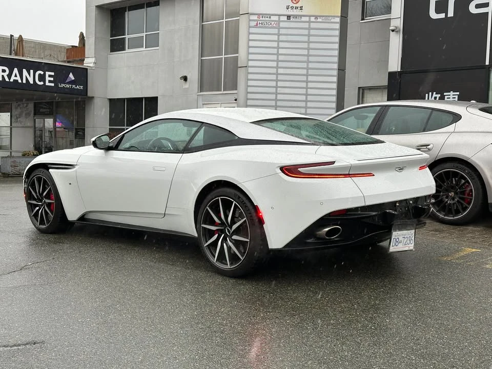 2017 Aston Martin DB11 V12 - Image 9 of 9