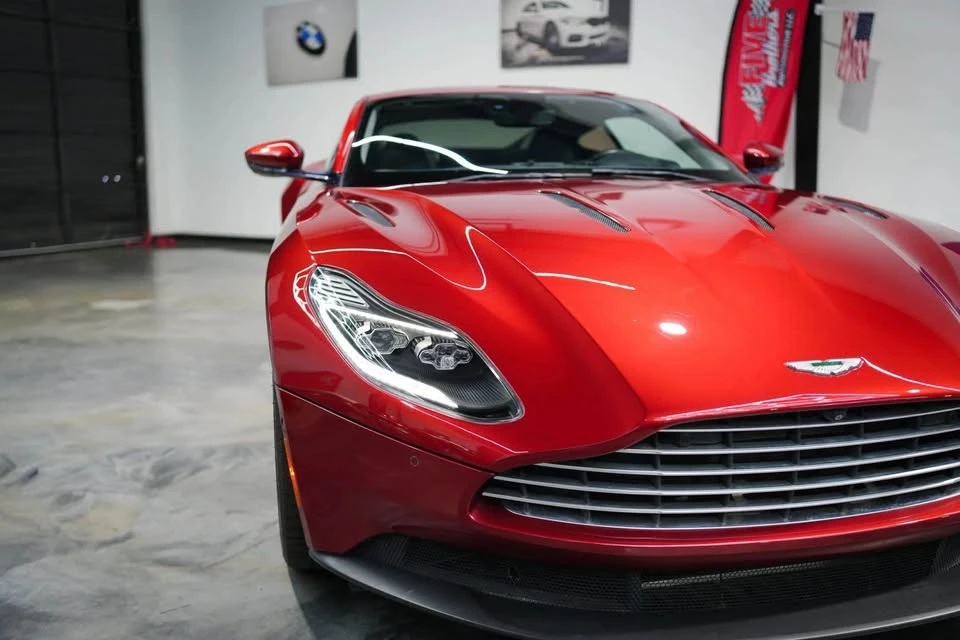 2017 Aston Martin DB11 - Image 8 of 15