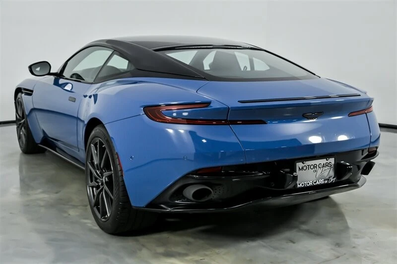 2017 Aston Martin DB11 V12 - Image 10 of 12