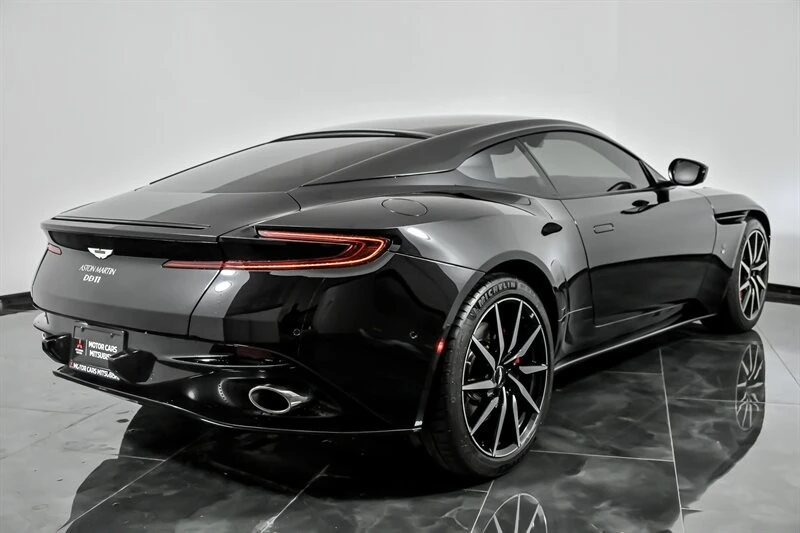 2017 Aston Martin DB11 V12 - Image 11 of 21