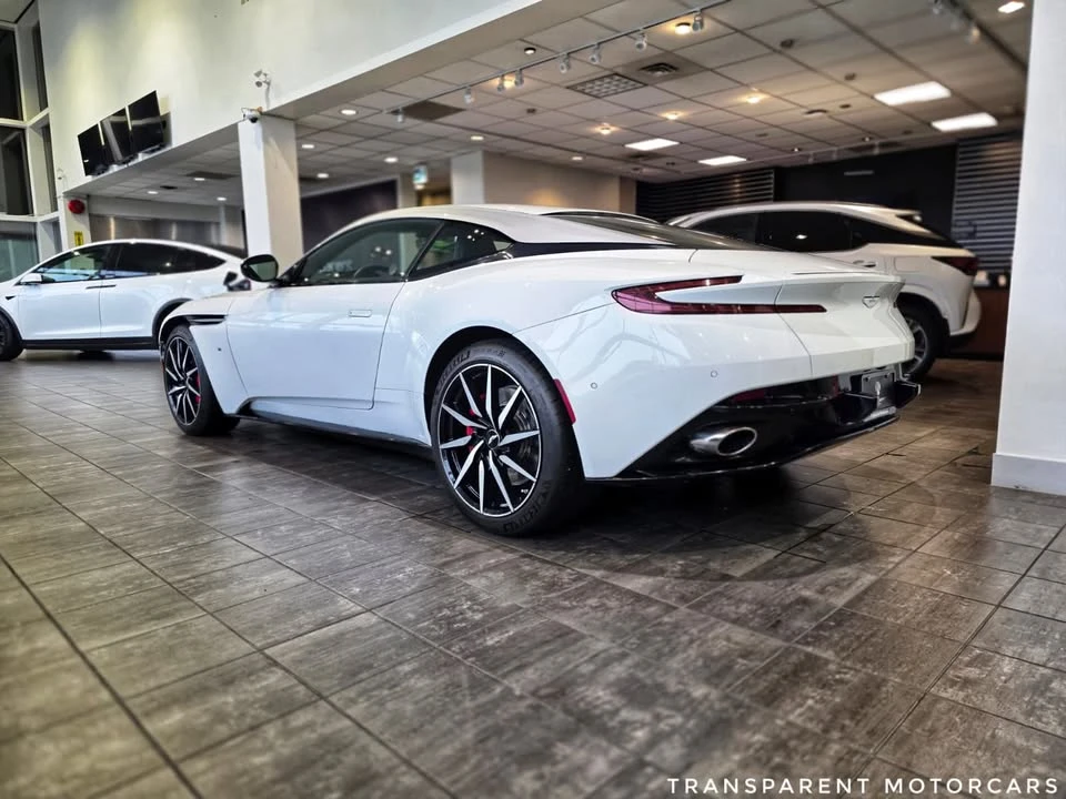 2017 Aston Martin DB11 - Image 7 of 19