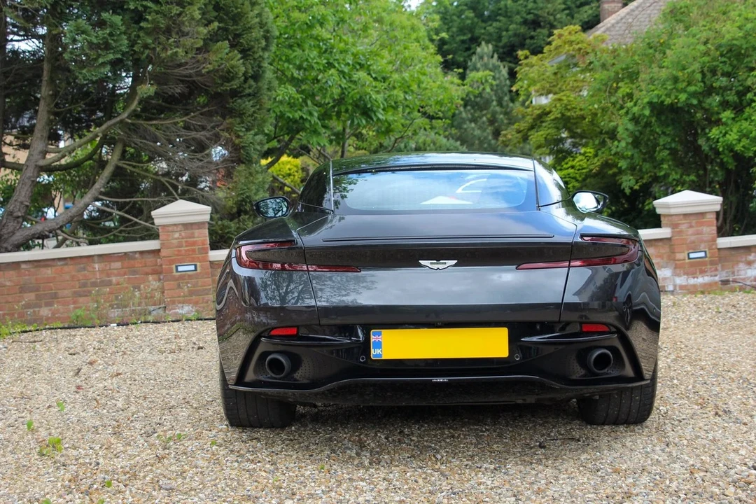 2017 Aston Martin DB11 AMR - Image 23 of 31