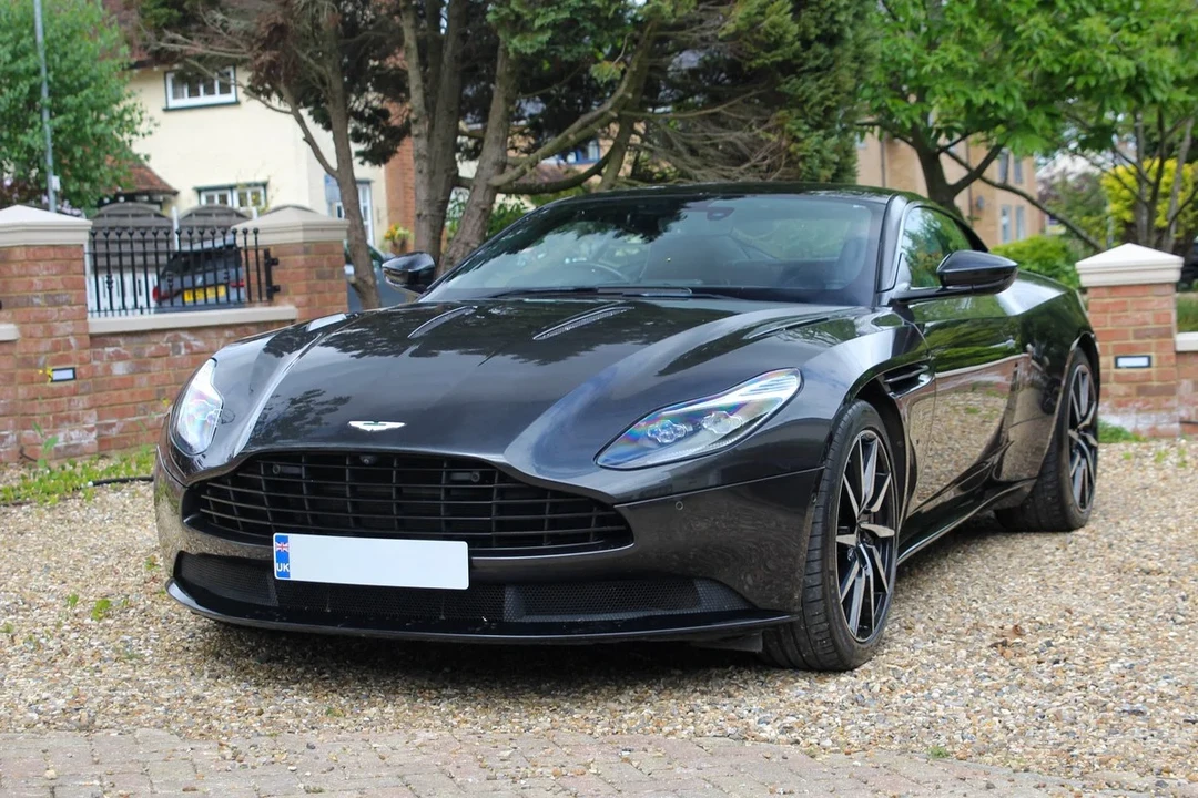 2017 Aston Martin DB11 AMR - Image 15 of 31