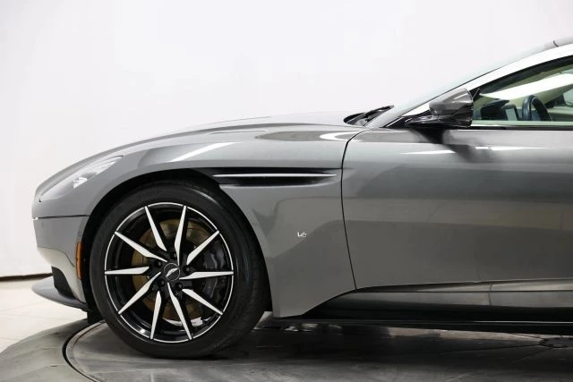 2017 Aston Martin DB11 V12 - Image 7 of 12