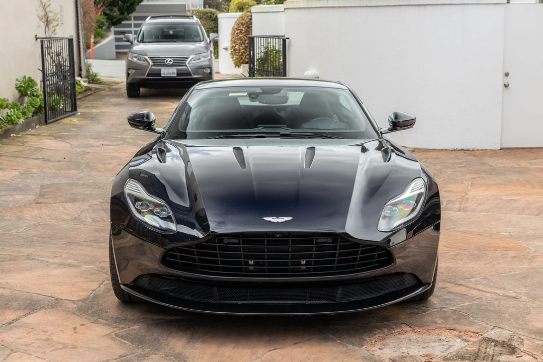 2017 Aston Martin DB11 V12 - Image 3 of 31