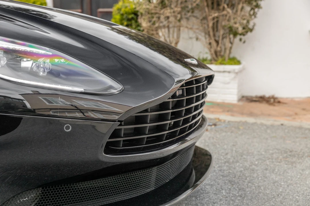2017 Aston Martin DB11 V12 - Image 16 of 31