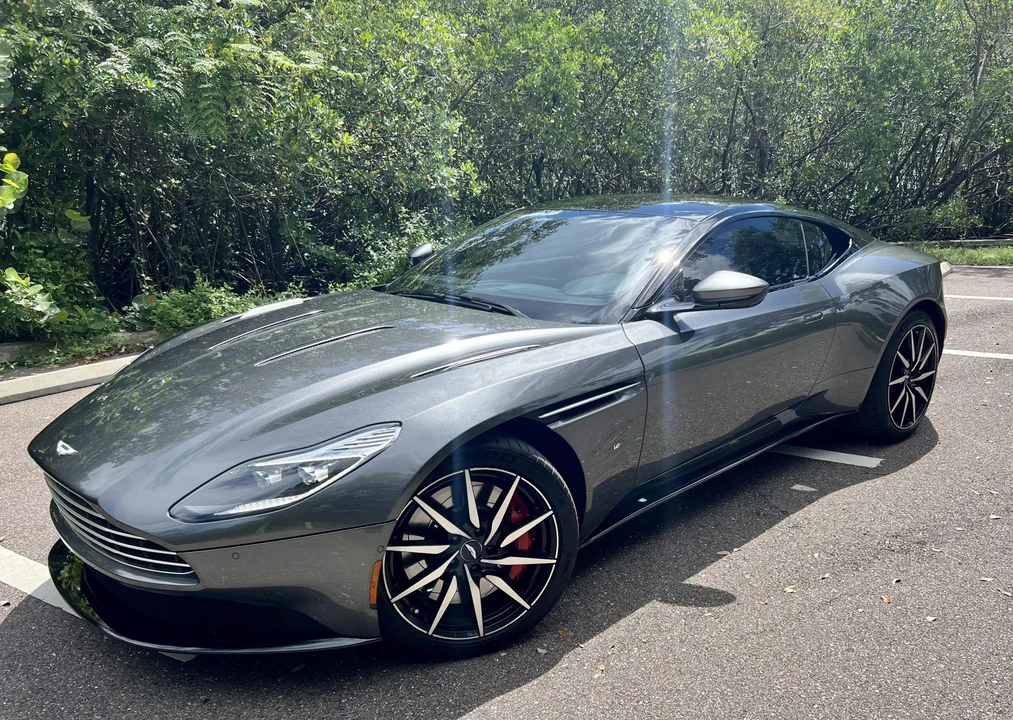 2017 Aston Martin DB11 V12 - Image 16 of 31
