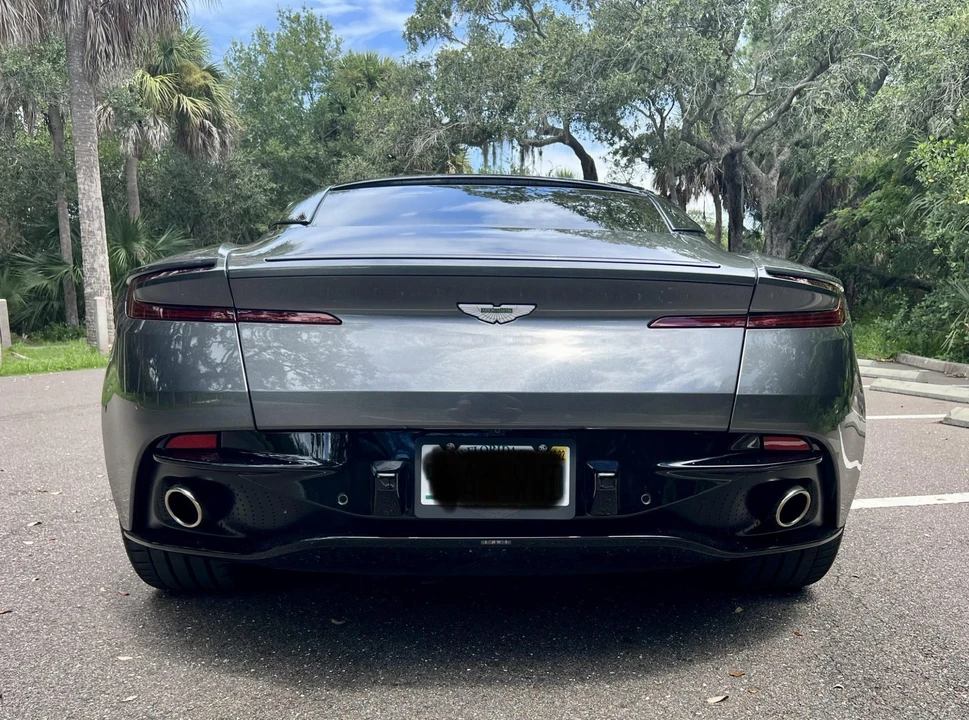 2017 Aston Martin DB11 V12 - Image 12 of 31