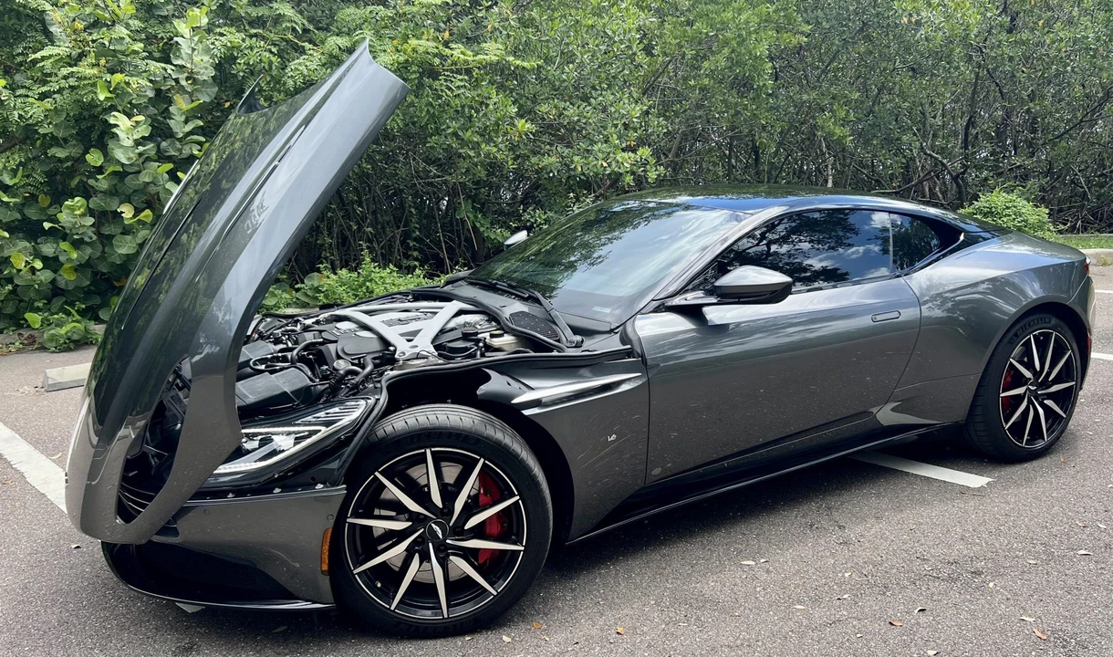 2017 Aston Martin DB11 V12 - Image 21 of 31