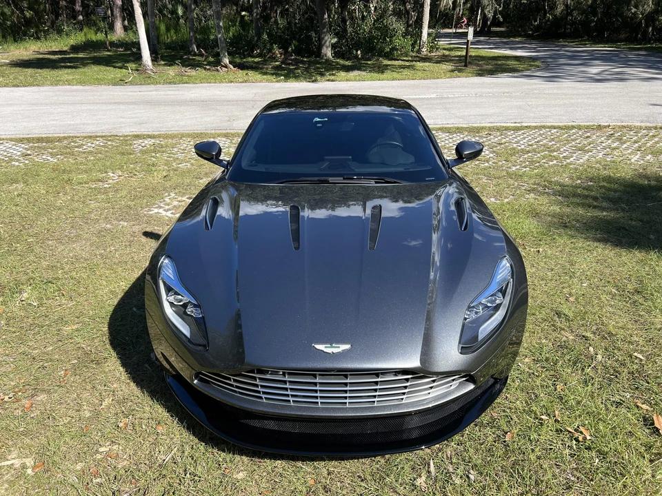 2017 Aston Martin DB11 V12 - Image 3 of 31