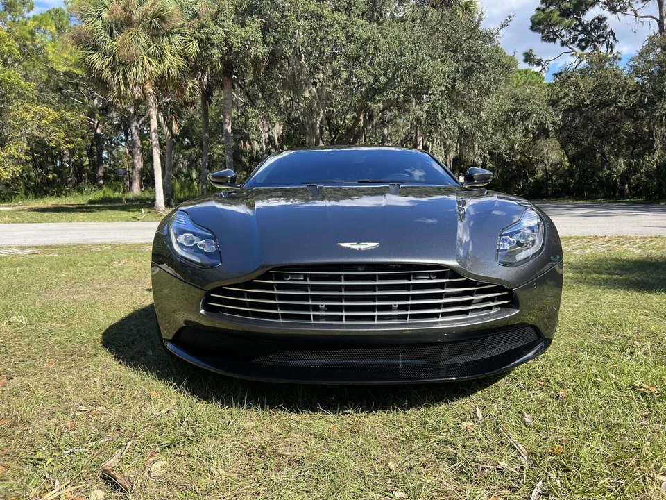 2017 Aston Martin DB11 V12 - Image 4 of 31