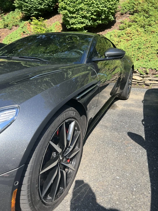 2017 Aston Martin DB11 V12 - Image 27 of 31